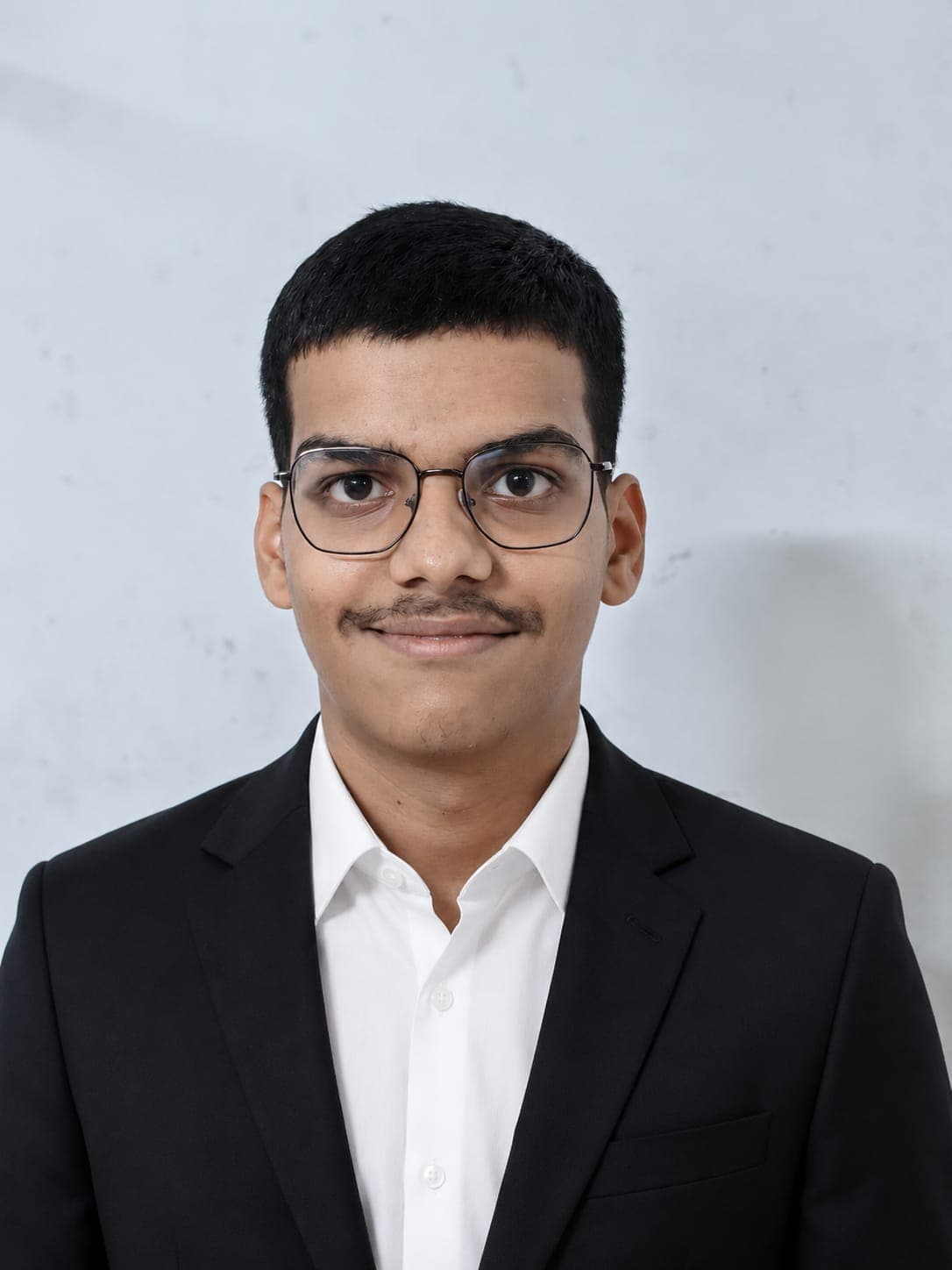 Varad Dhakane